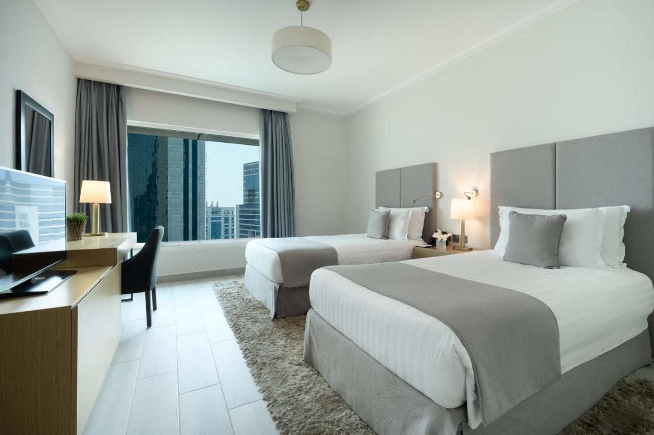 Centara West Bay Hotel & Residences Doha Extérieur photo